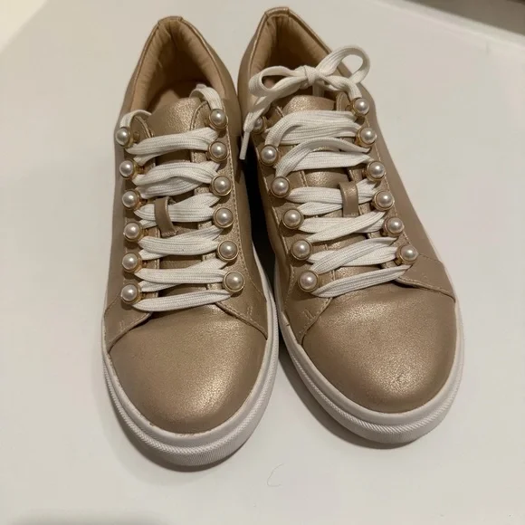 Yellow Box Espie Pearl Lace-Up Platform Sneakers – Champagne Gold – Size 7.5 - Picture 2 of 13